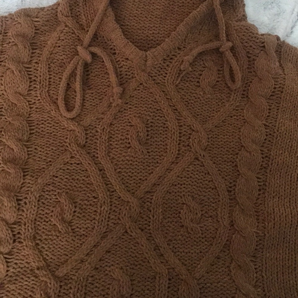 Sweater! - Picture 4 of 6